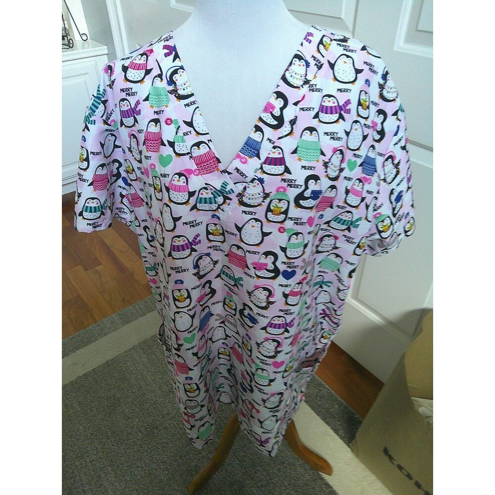NEW Divine Curves Pink Penguin Holiday Scrub Top Size 2X Just too Sweet
